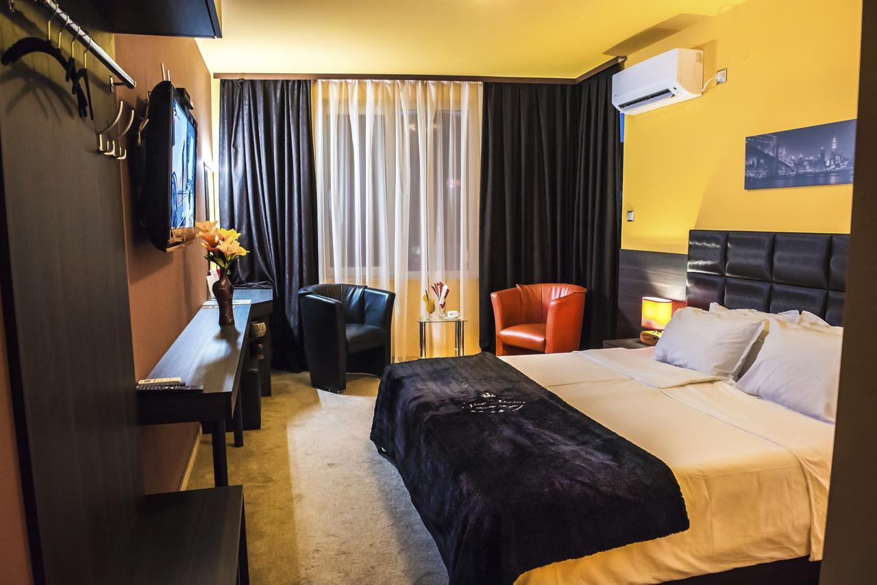 Central Guest Rooms Asenovgrad Exterior photo