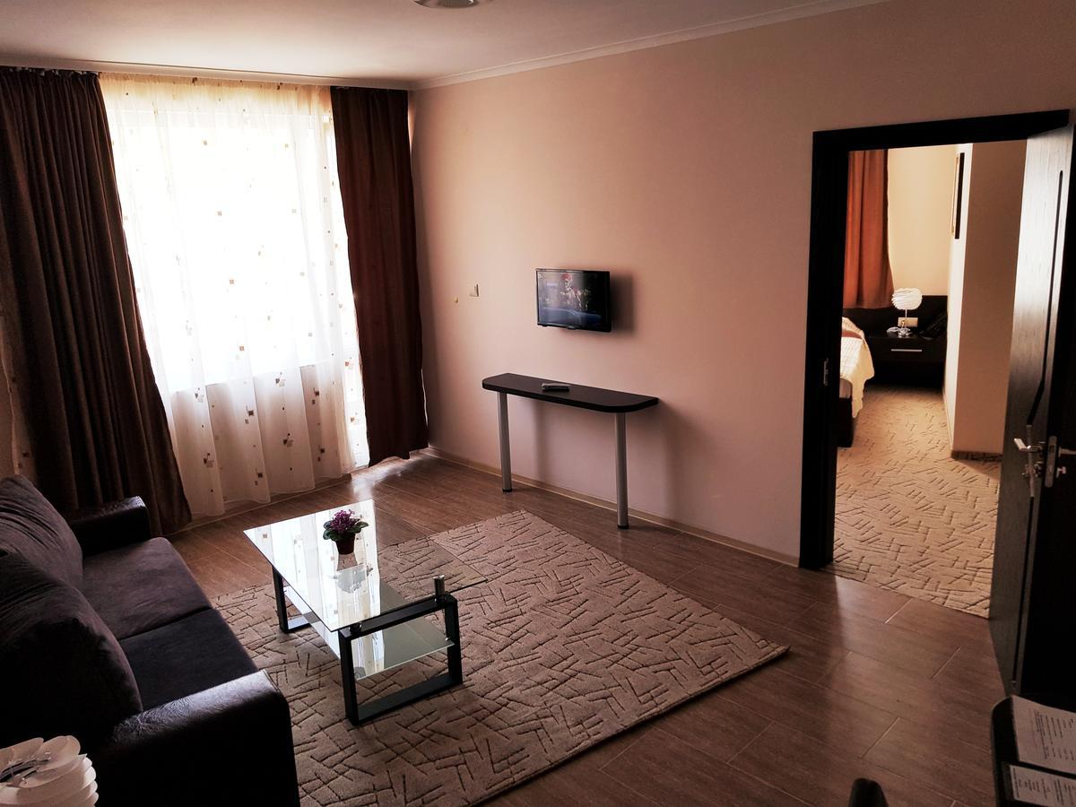 Central Guest Rooms Asenovgrad Exterior photo
